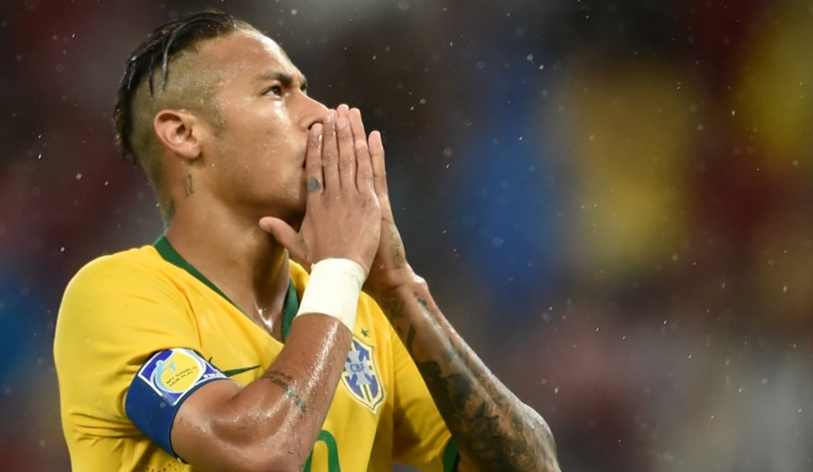 Бившият бразилски национал Кака коментира евентуалното напускане на Меси