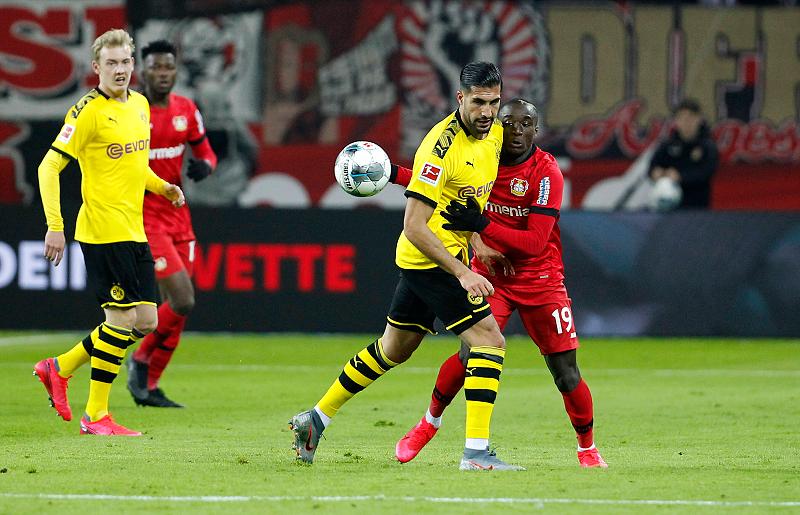Голов трилър в Леверкузен: Байер обърна Дортмунд в мач със 7 попадения