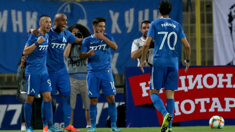 Левски ще следва модел на Реал Мадрид и Барселона