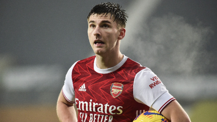 Арсенал задържа ключов бранител с нов контракт