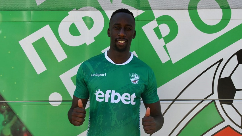 Берое обяви трансфера на френско крило