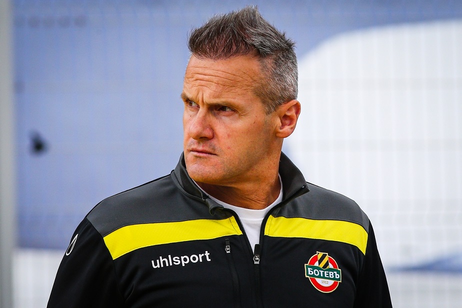 Валентич: Тошко е наш играч, бъдещето му е свързано с Ботев