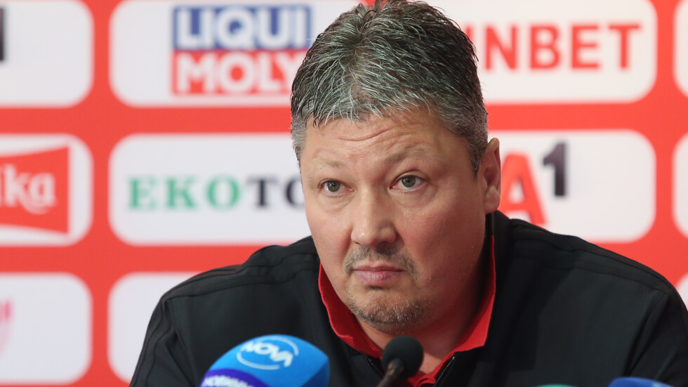 Футболистите в ЦСКА пропищели заради тежки тренировки с щанги