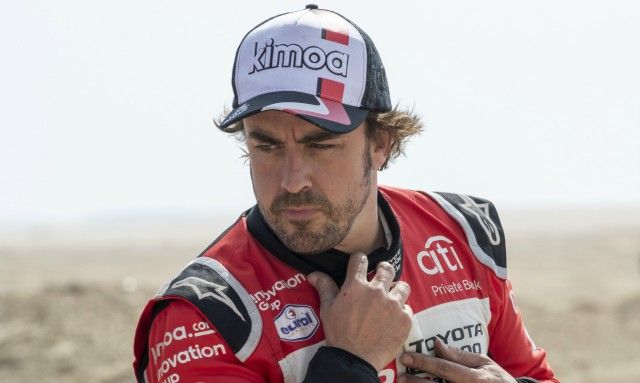 Алонсо не смята, че Хамилтън е виновен за инцидента с Верстапен