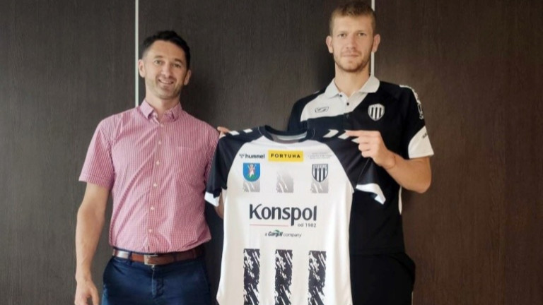 Светослав Диков бе представен от полски клуб