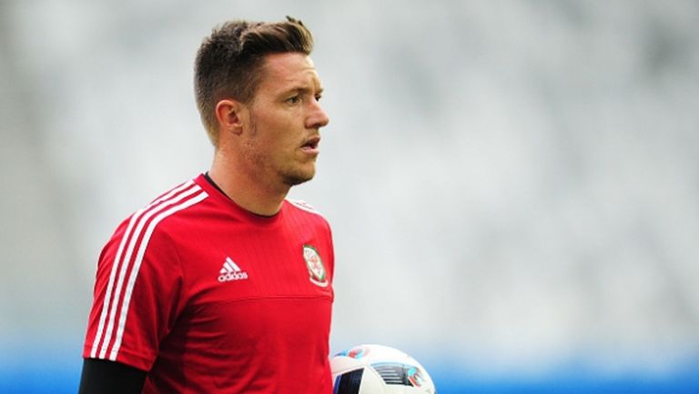 Три клуба от Острова в битка за уелски вратар