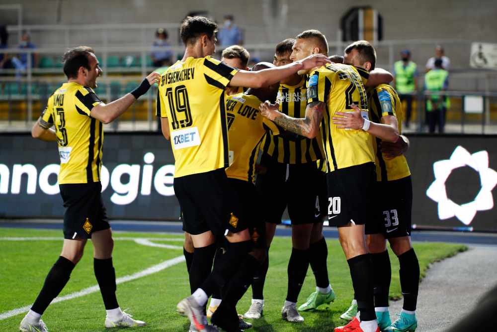 Кайрат сложи край на удивителната серия на Цървена звезда