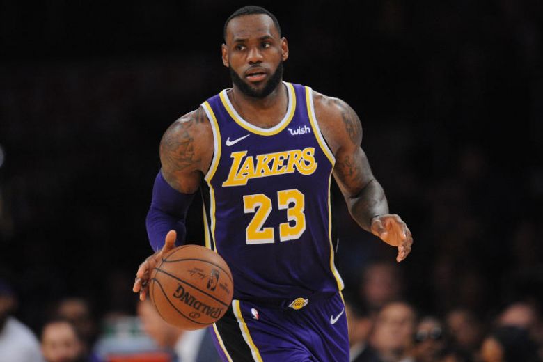 ЛеБрон Джеймс най-често обиждан в Twitter