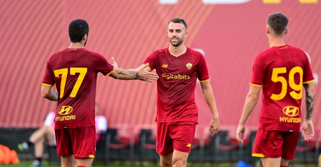 Моуриньо стартира с гръмка победа в Рома