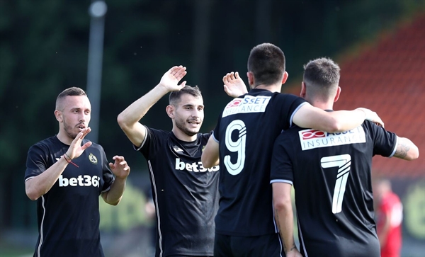 Локо Пловдив и Славия с нулево реми в Рилци