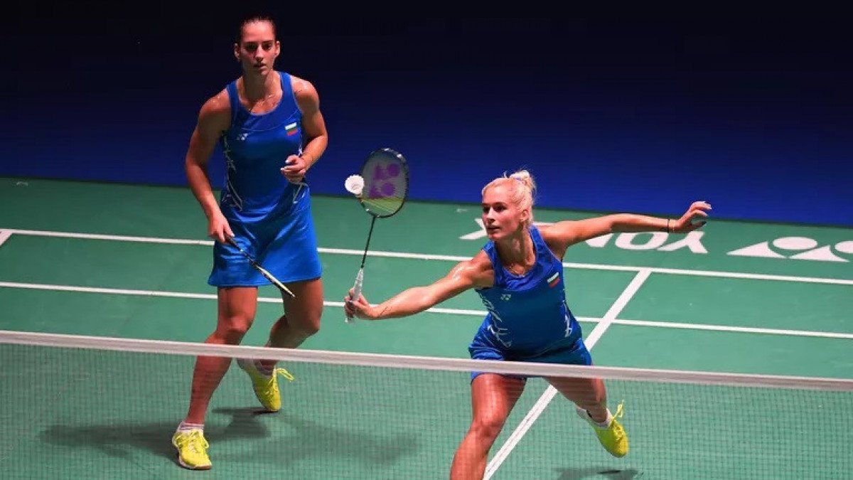 Стоеви стартираха с експресна победа width=