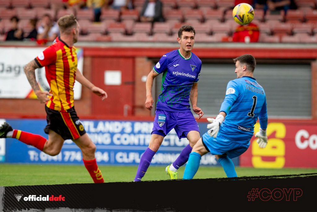 Ники Тодоров с 2 гола при успех на своя тим в Купата на Лигата