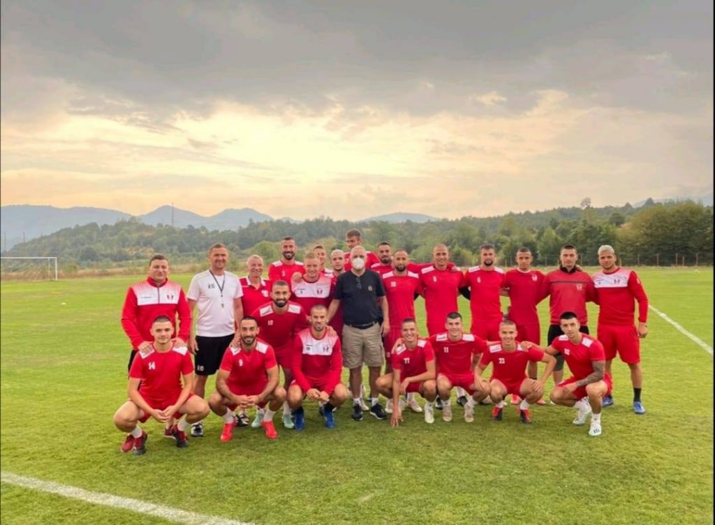 Ицо Стоичков се появи в Етрополе