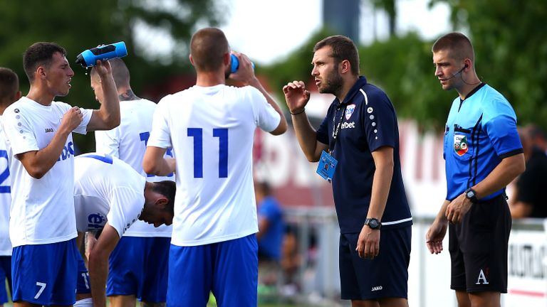 Марек и Спартак Варна си разделиха точките на “Бончук” в Дупница