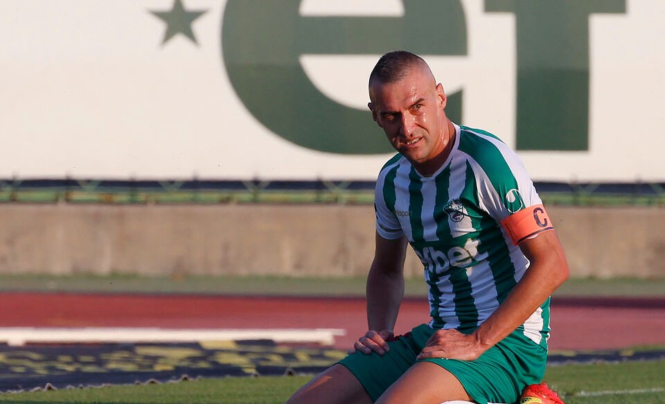 Мартин Камбуров обяви, че слага край на футболната си кариера!