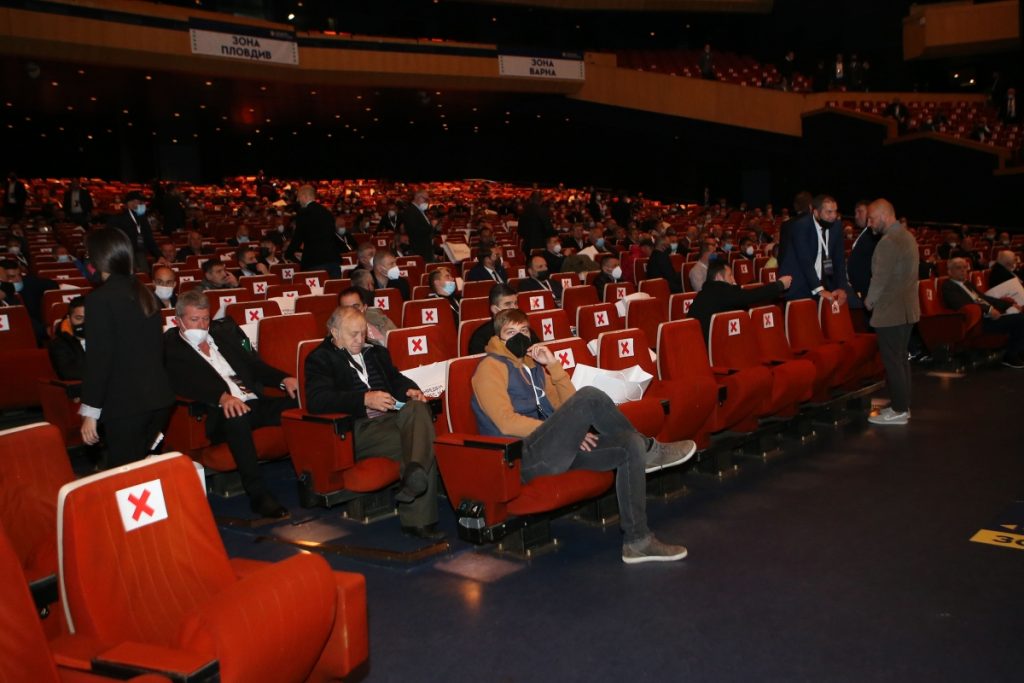 Захариев и Дражев последваха Христо Христов и се отказаха