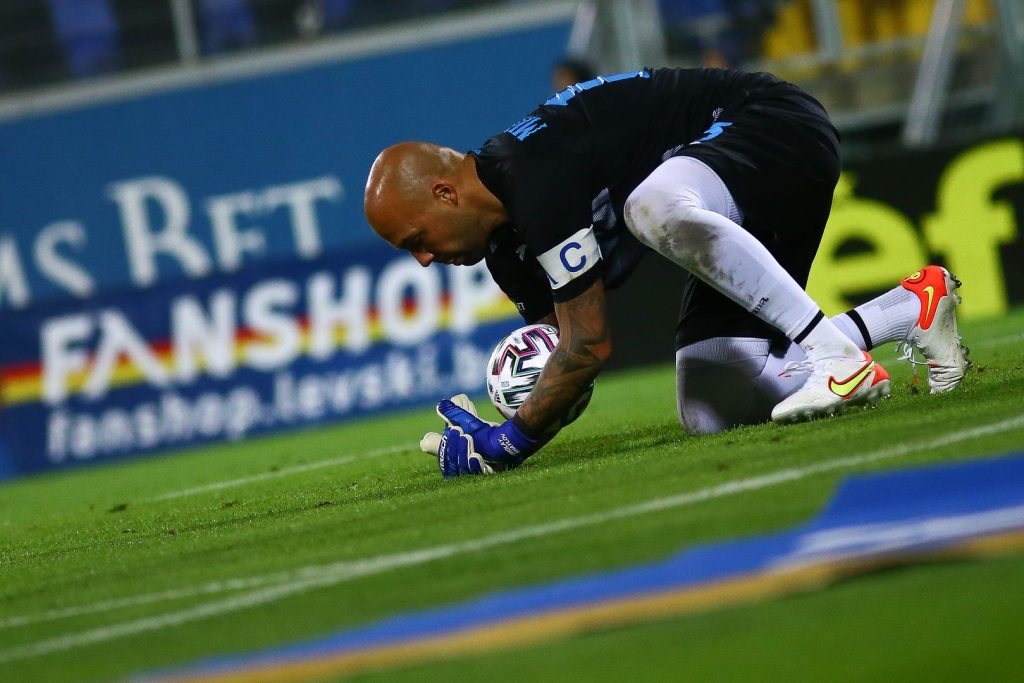 Шанс за Ники Михайлов след паузата