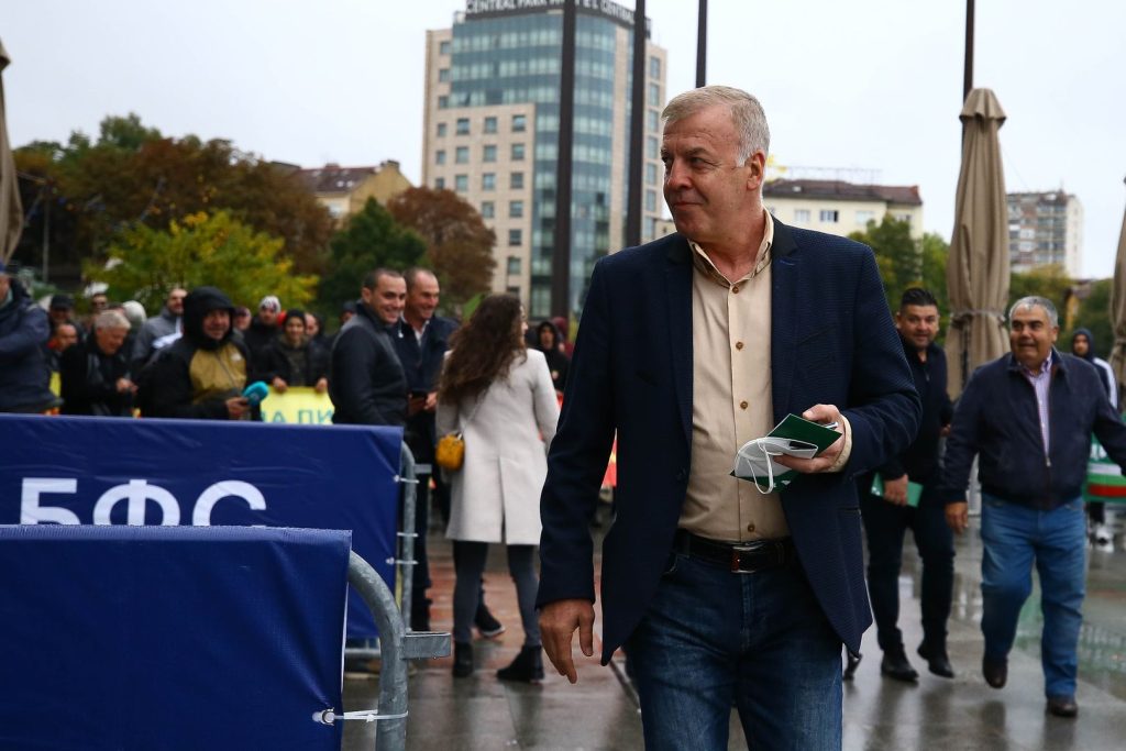 Сираков: “Божков потвърди, че никога няма да си поиска парите”