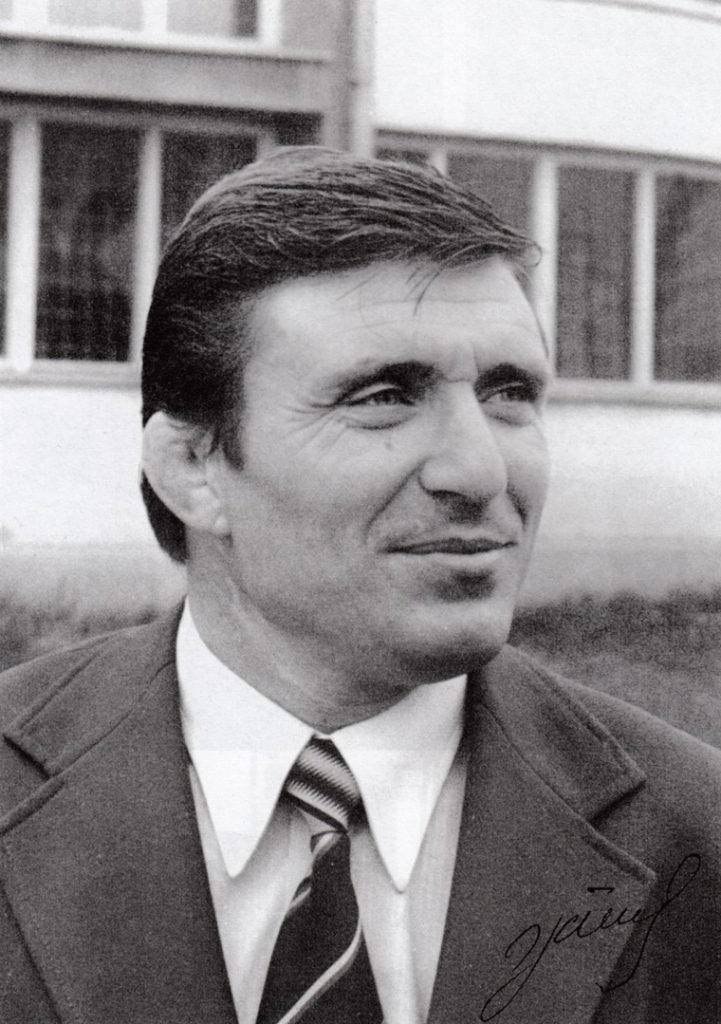 Напусна ни големият треньор Желязко Димитров