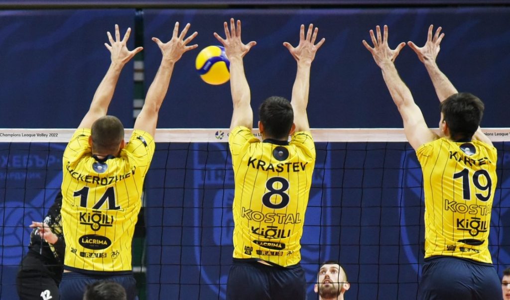 Хебър продължава отличното си представяне в Супер Волей