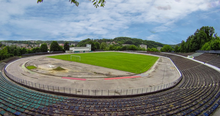 Янтра и Етър откриват обновения „Христо Ботев“ в Габрово width=