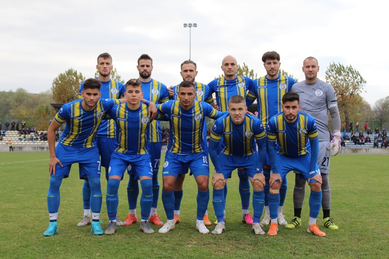 Отбор от Втора лига събира дарения за пострадалите в Турция