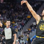 Уориърс с успех над Портланд, Къри е все по-близо до рекорд