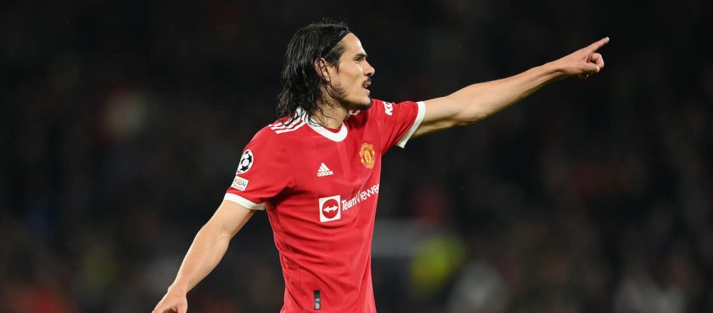 Бъдещето на Единсон Кавани продължава да бъде неясно