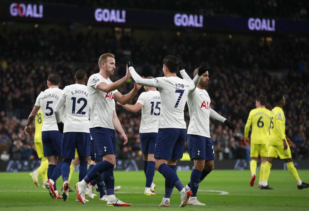 Тотнъм изхвърча от Лигата на конференциите след решение на УЕФА