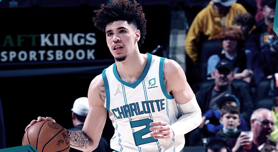 Шарлът подобри куп рекорди при успех над Индиана Пейсърс