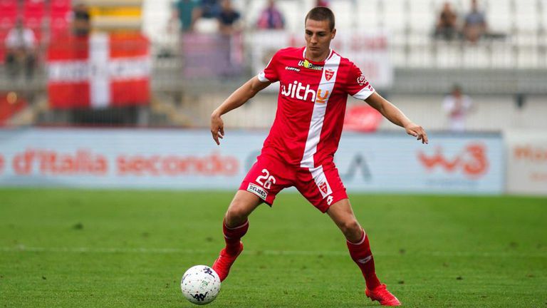 Антов не влезе в игра при историческа точка на Монца в Серия “А”