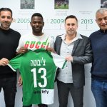 Мавис Чибота бе представен като футболист на Макаби Хайфа