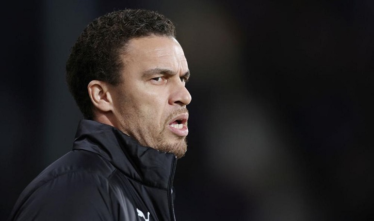 Уест Бромич освободи мениджъра Исмаел заради слаби резултати