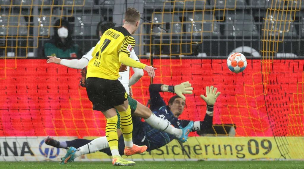 Шоу на Марко Ройс – Борусия Дортмунд разби Борусия Мюнхенгладбах