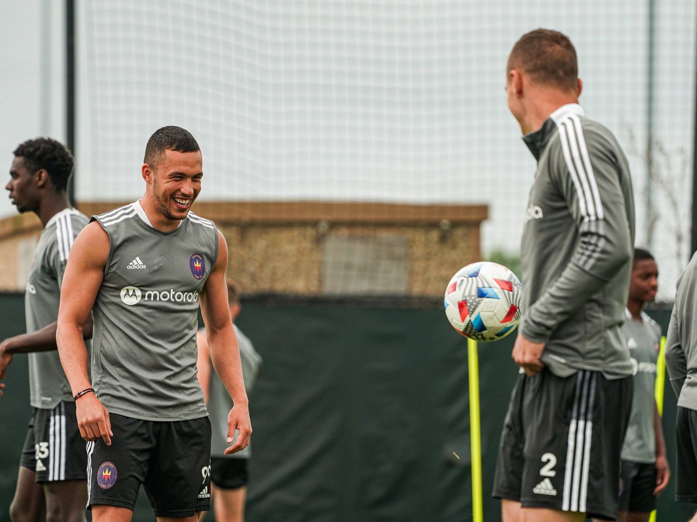 Бивш ас на Левски започна като титуляр при успех на Чикаго Файър width=