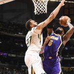 ЛА Лейкърс се развихри в края и надви Юта Джаз