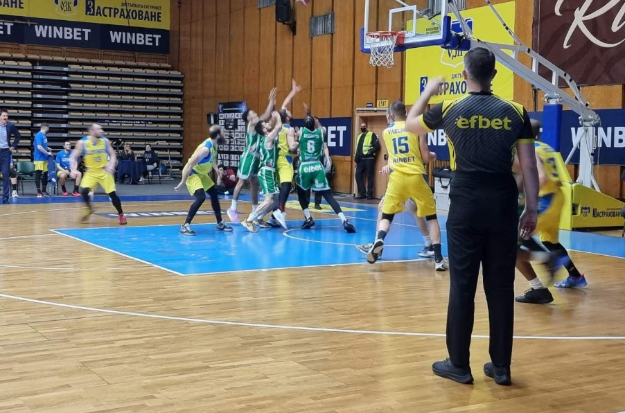 Балкан отново наказа Левски