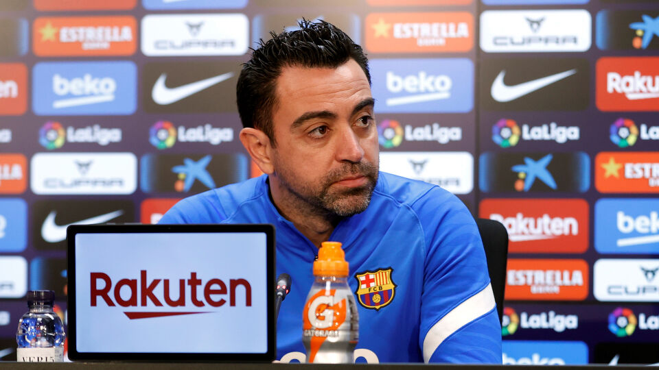 Шави засипа със суперлативи Лева и Дембеле width=