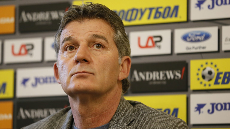 Емо Костадинов: С позитивни очаквания съм за националния отбор