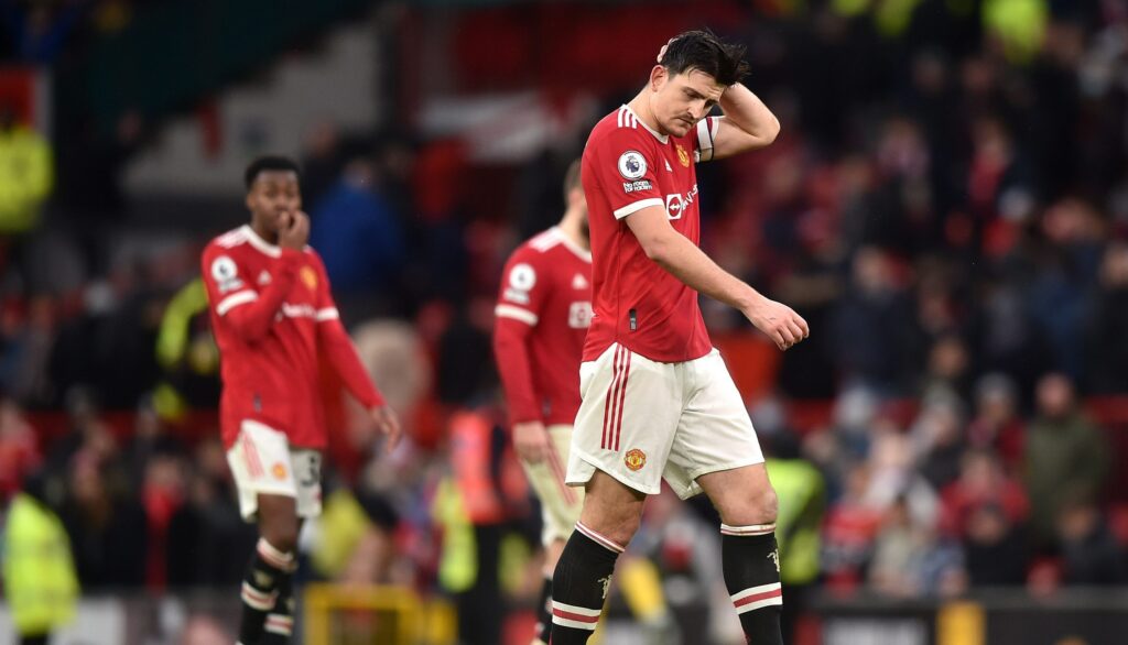 Челси иска Магуайър, за да прати Пулишич в Ман Юнайтед