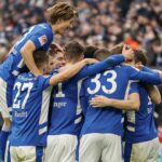 Шалке разгроми Херта в битката за спасение