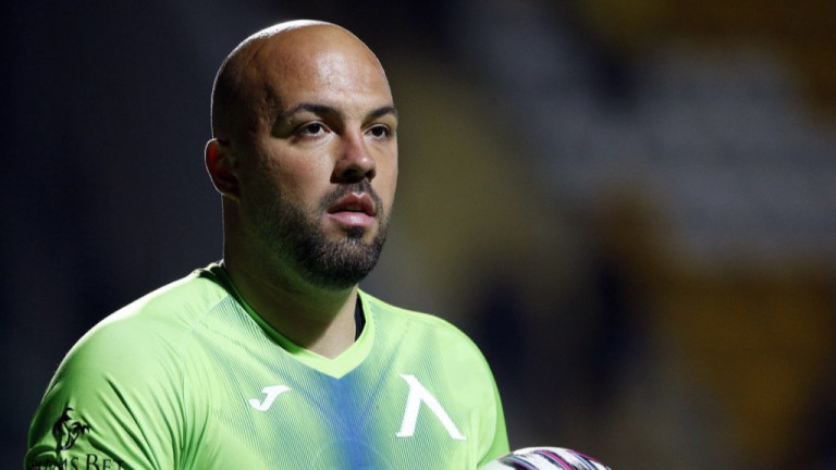 Николай Михайлов и Шеху си тръгват от Левски през зимата