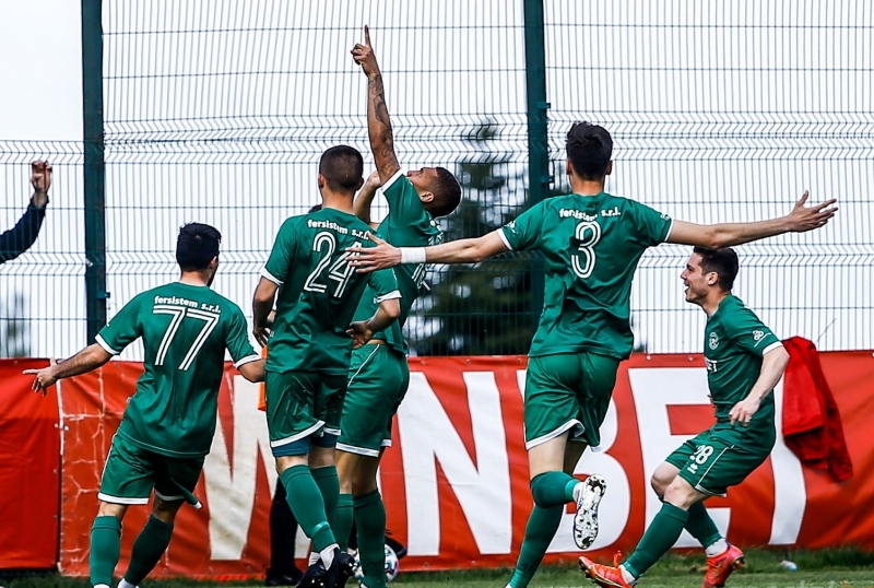 Бивш вратар на Наполи е напът да поеме Ботев Враца