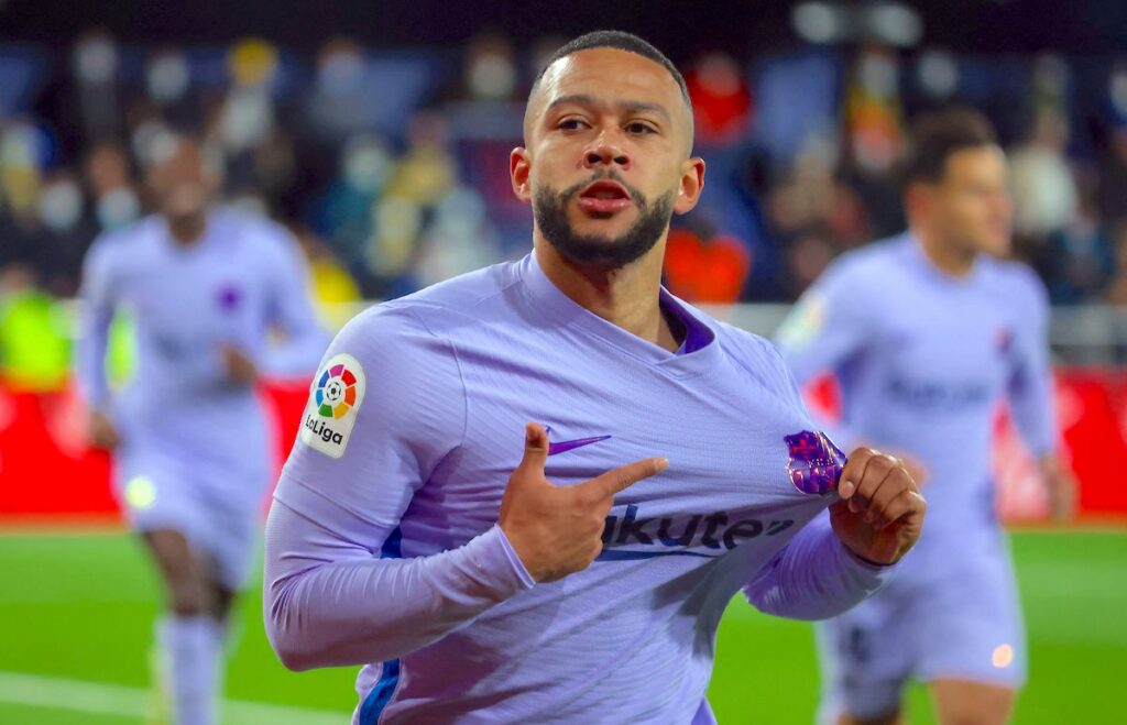 Депай се радва на по-дълга ваканция, иска да остане в Барселона