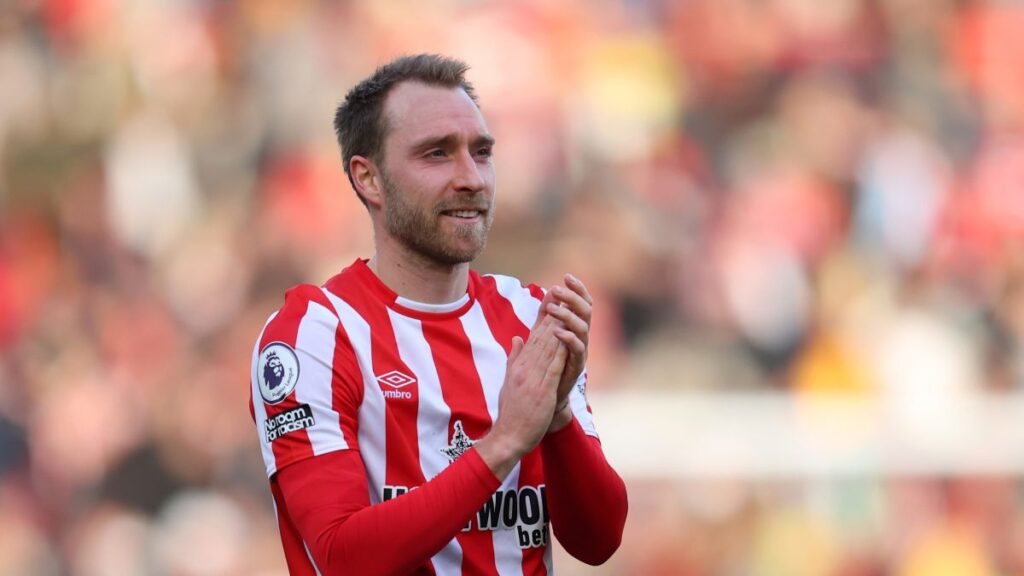 В Брентфорд смятат, че Ериксен може да остане в клуба