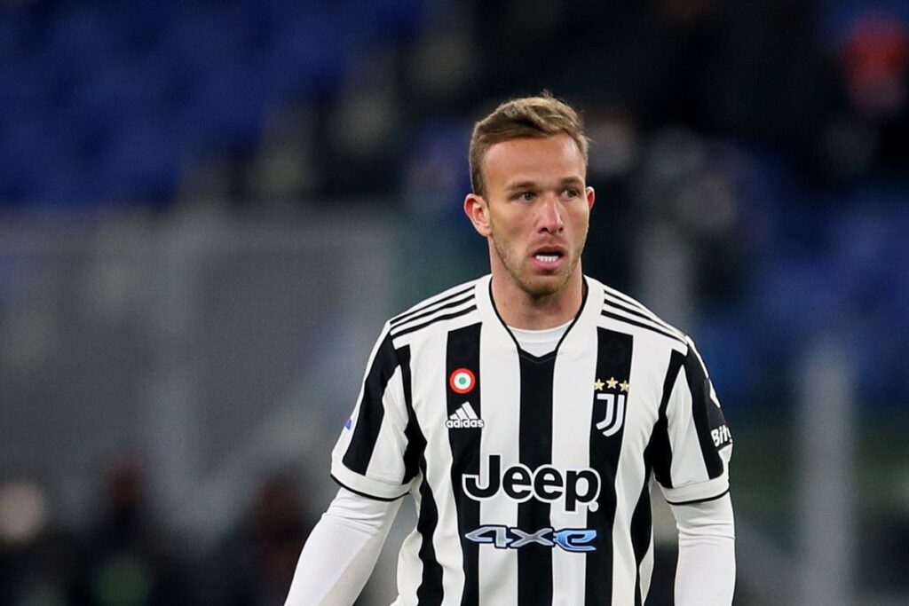 Артур всячески ще търси трансфер далеч от Ювентус през лятото