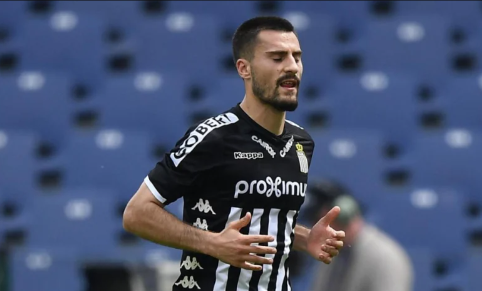 Славия няма да привлича Гьоко Зайков