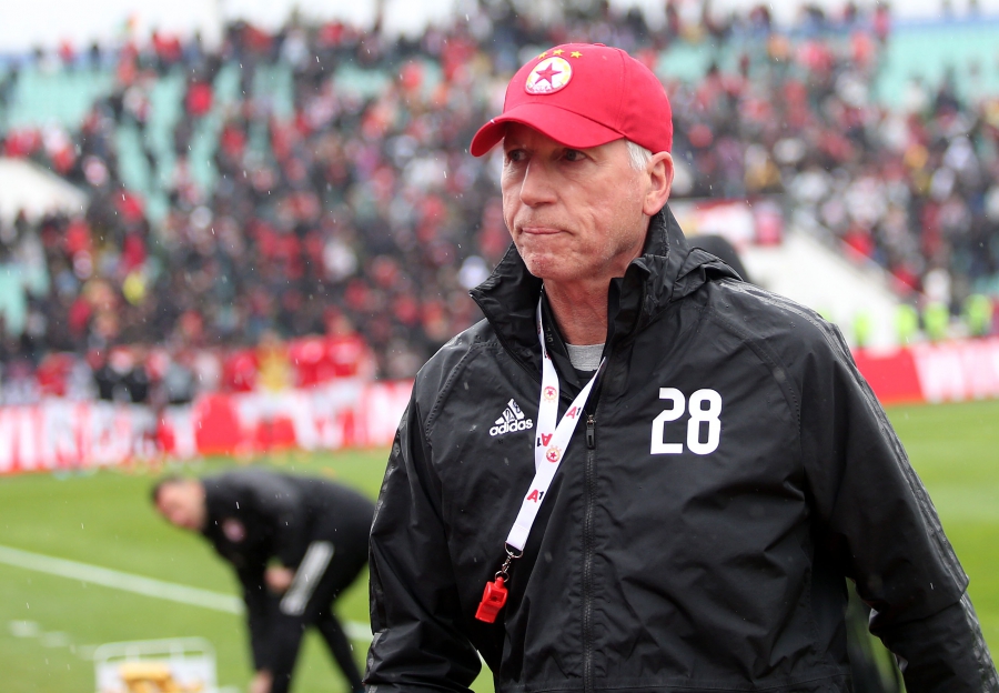 Бивш треньор и директор в ЦСКА поема популярен гръцки клуб