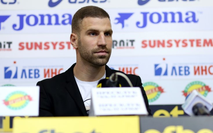 В ЦСКА честитиха рождения ден на своя кондиционен треньор