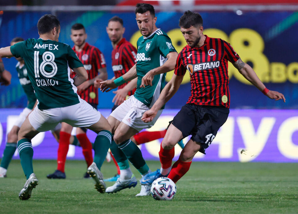 Благоевград изпраща Дяков и Манолев в събота